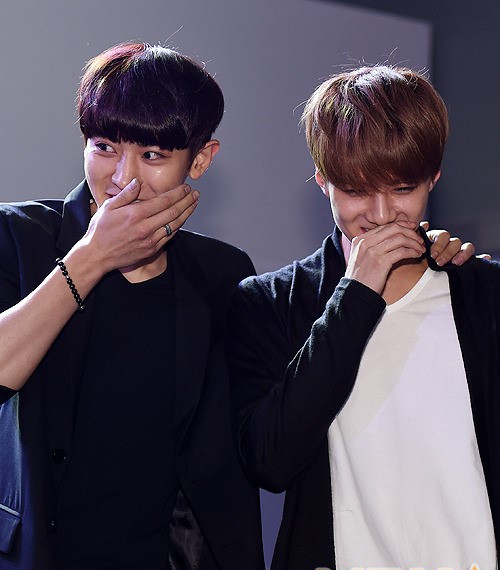 EXO出席“Fashion Kode 2014”時尚秀 Tao、Kai演繹另類“T臺秀”（組圖）