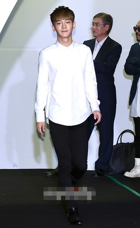 EXO出席“Fashion Kode 2014”時尚秀 Tao、Kai演繹另類“T臺秀”（組圖）