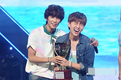 B1A4《冠軍秀》奪魁驚喜不已 Girl's Day粉嫩可愛（高清組圖）