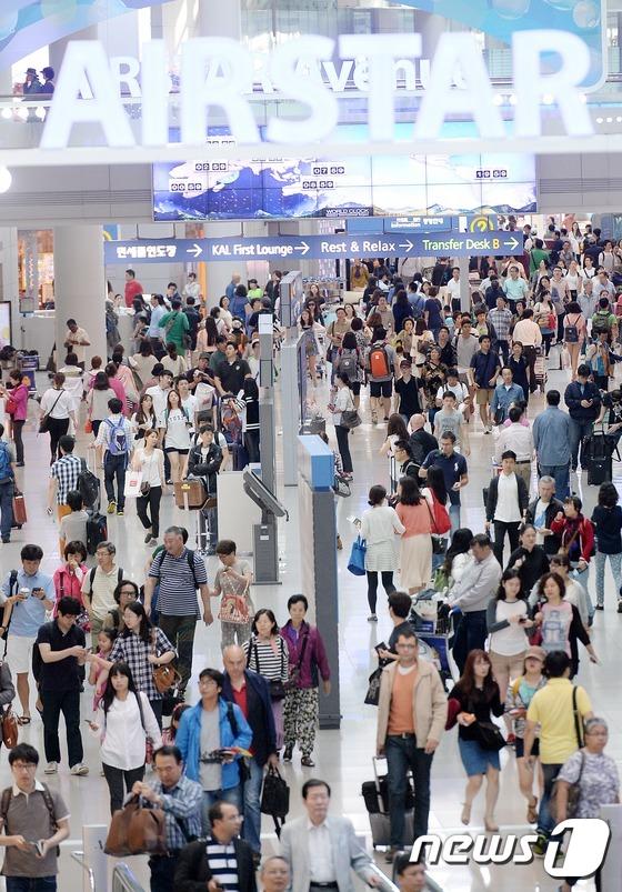 中秋小長假 韓國返鄉團圓潮海外旅行潮并現（組圖）