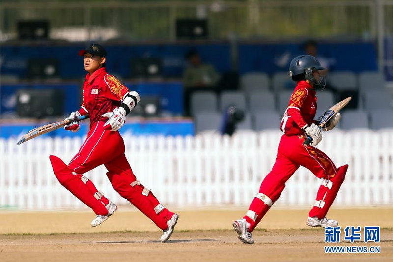 板球——中國女隊止步四強 （組圖）