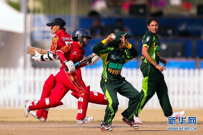 板球——中國女隊止步四強 （組圖）