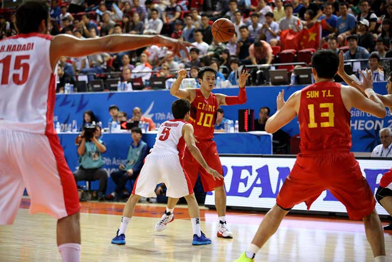 中國男籃67:75不敵伊朗 進四強得靠蒙古（組圖）