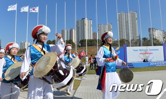 仁川亞殘運會開幕在即 各國選手入住選手村（組圖）