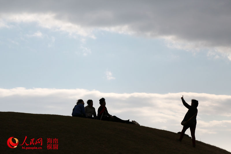 探訪濟州代表景點城山日出峰：中國游客眾多
