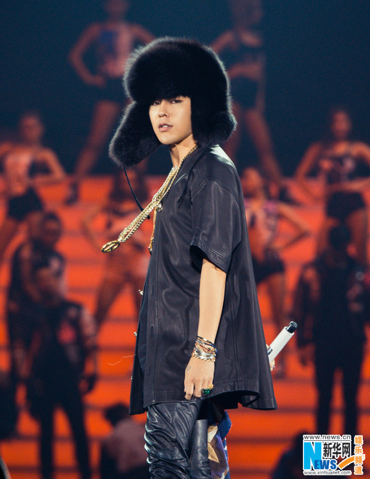 Bigbang熱舞獻唱鳥叔秀中文暖場 YG Family北京演唱會high翻全場（高清組圖）