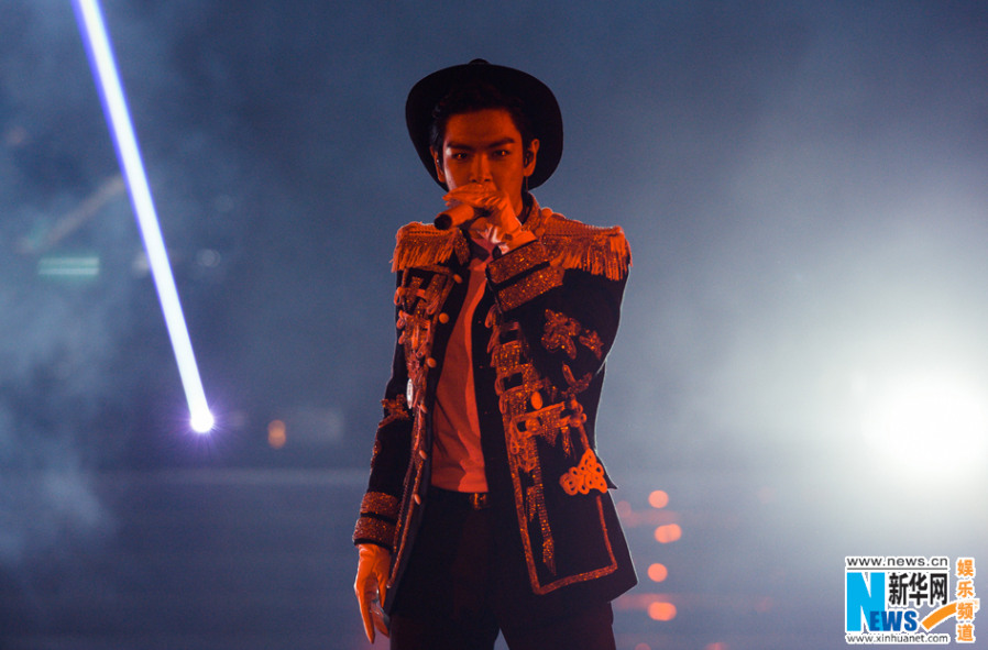Bigbang熱舞獻唱鳥叔秀中文暖場 YG Family北京演唱會high翻全場（高清組圖）