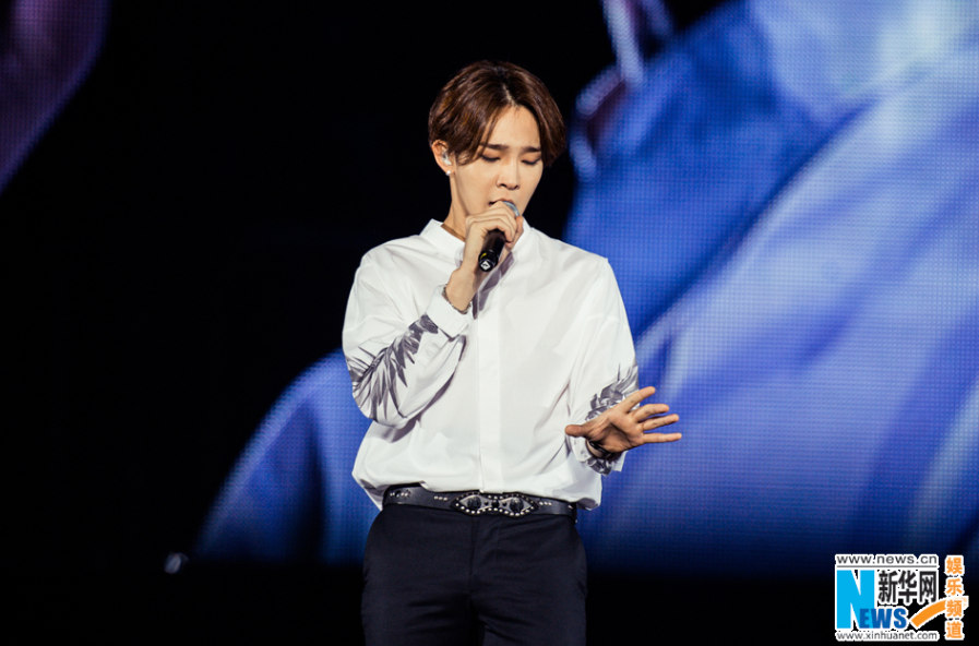 Bigbang熱舞獻唱鳥叔秀中文暖場 YG Family北京演唱會high翻全場（高清組圖）
