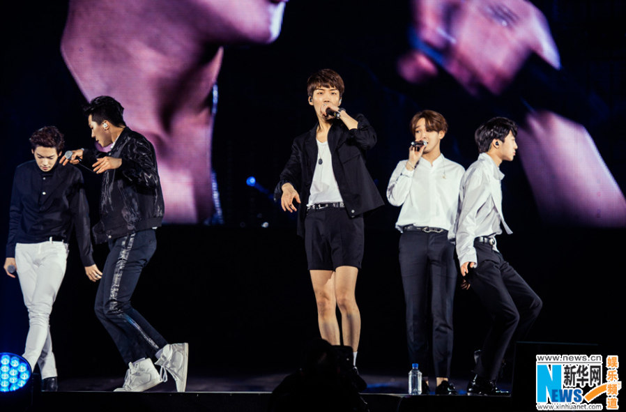 Bigbang熱舞獻唱鳥叔秀中文暖場 YG Family北京演唱會high翻全場（高清組圖）