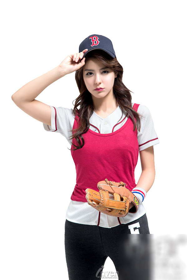 藤井美菜代言韓棒球頁游《魔球經理》曾與李弘基拍“我結”（組圖）