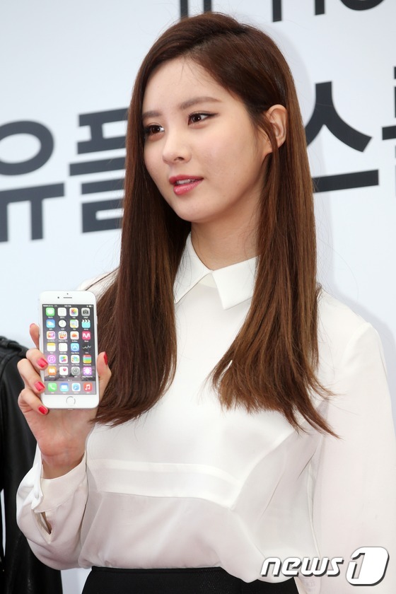 iPhone6“襲”韓 運營商攜手“果粉”熱情迎接（組圖）