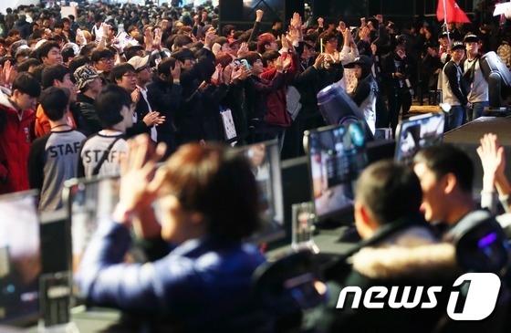 韓國最大游戲展“G-STAR”人氣火爆 一票難求（組圖）