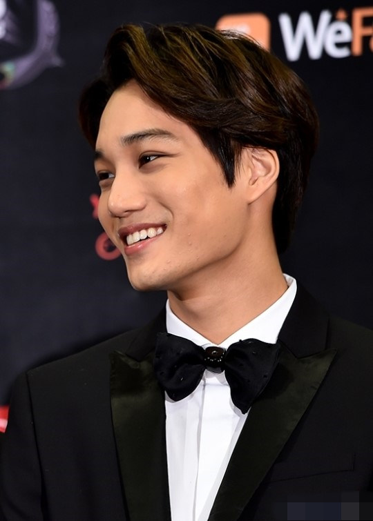 exo及winner亮相“2014MAMA”記者會 suho表示期待獎項世勛忙聊天（組圖）
