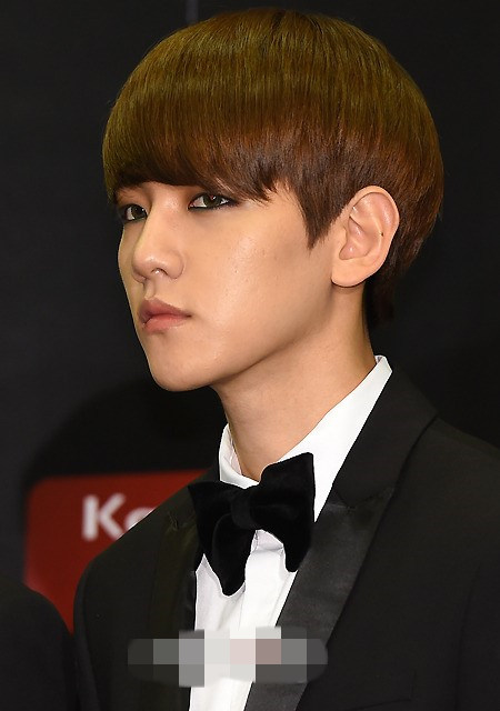exo及winner亮相“2014MAMA”記者會 suho表示期待獎項世勛忙聊天（組圖）