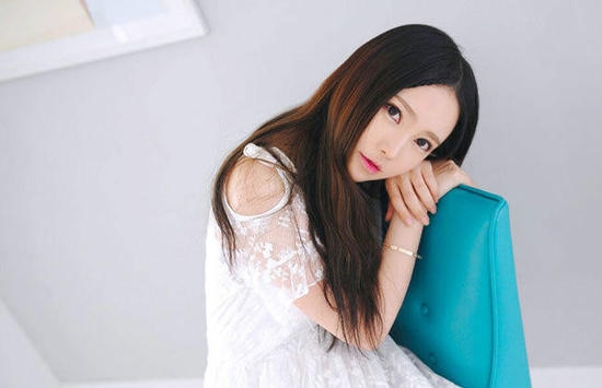 韓國游戲萌系女主播 美若天仙大秀性感美腿(組圖)