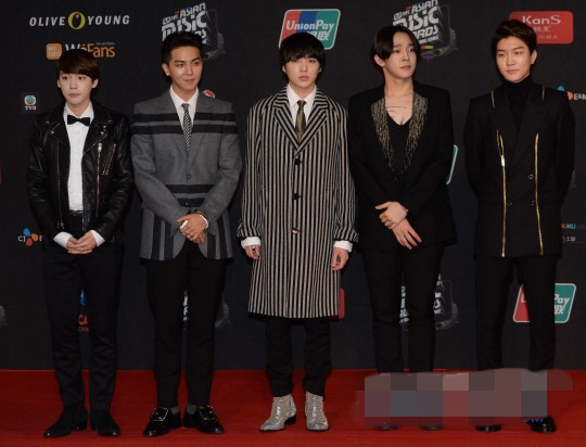 “2014MAMA”大匯總 exo斬獲“四冠王”眾女星紅毯比美（組圖）