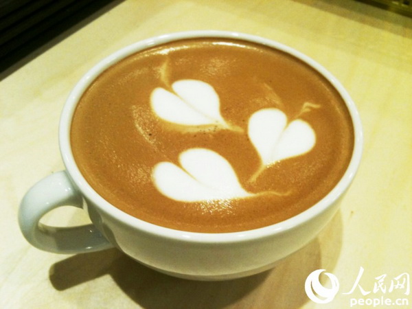 韓國一年人均咖啡消費量298杯，韓國人對咖啡情有獨鐘。