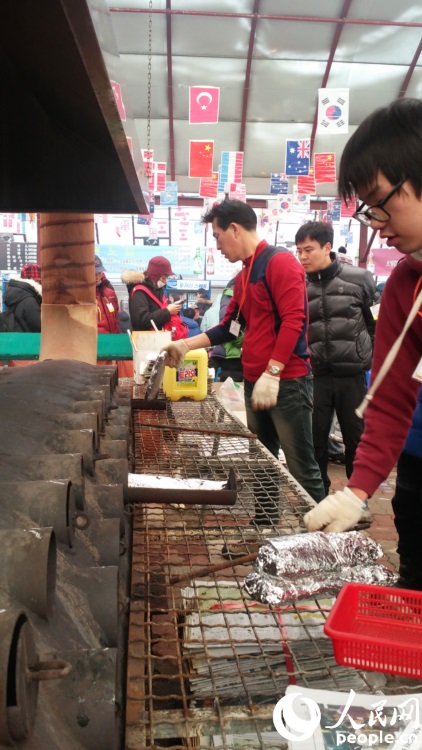 韓國平昌鱒魚節開幕 雪地冰釣樂趣無窮