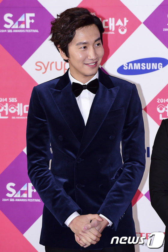 “2014SBS演藝大賞”紅毯照盤點 GOT7Jackson帥氣“周一情侶”最搶鏡（組圖）