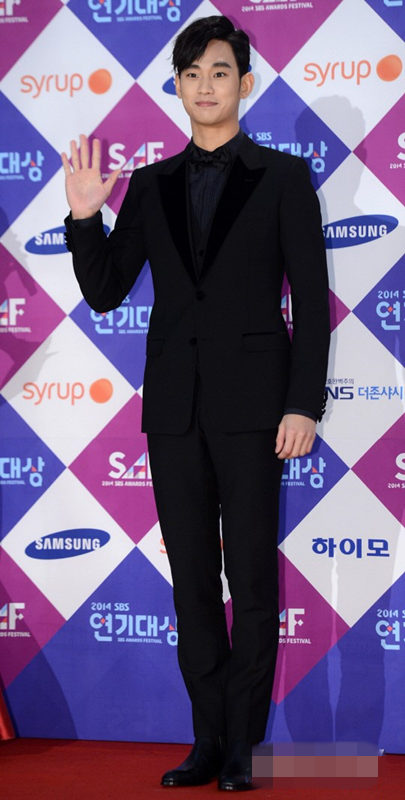 “2014SBS演技大賞”美照大匯總 全智賢奪“年度大賞”二賢合體受關注（組圖）