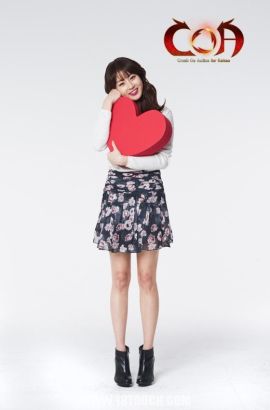 國產手游入侵韓國 性感女星姜素拉助陣代言（組圖）