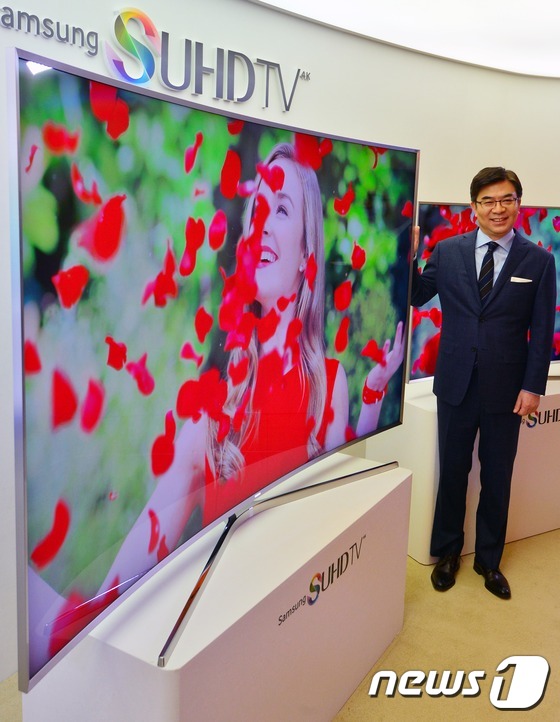 三星發布戰略產品“SUHD TV” 采用泰澤平臺【組圖】