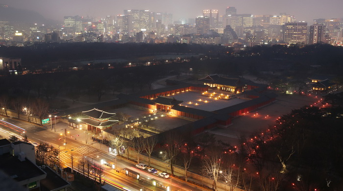 首爾古代宮殿開放夜間游 網售火爆現黃牛票【組圖】