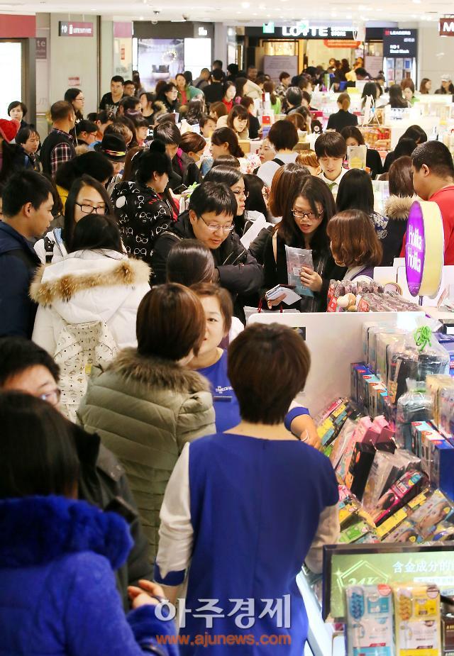 12.6萬中國游客春節襲韓 眾商家“喜笑顏開”【組圖】