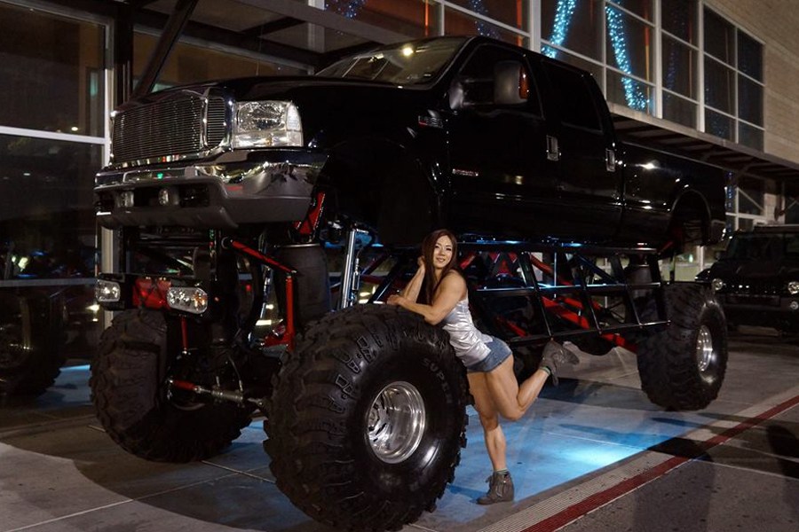 【揭秘】韓國金剛芭比：老公是教練 健身致胸縮水