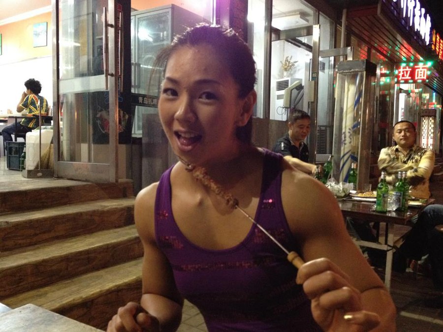 【揭秘】韓國金剛芭比：老公是教練 健身致胸縮水