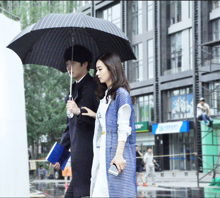 二男追一女！張翰丁一宇同時“求愛”女漢子趙麗穎【組圖】