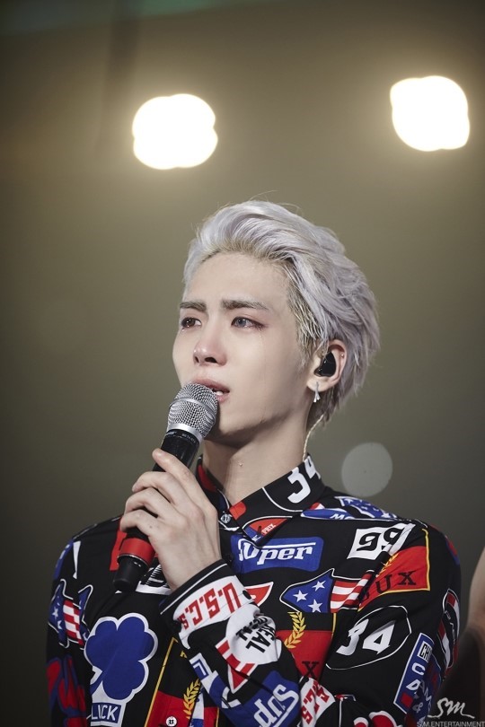 SHINee演唱會珉豪秀肌肉 EXO東方神起super junior助陣【組圖】