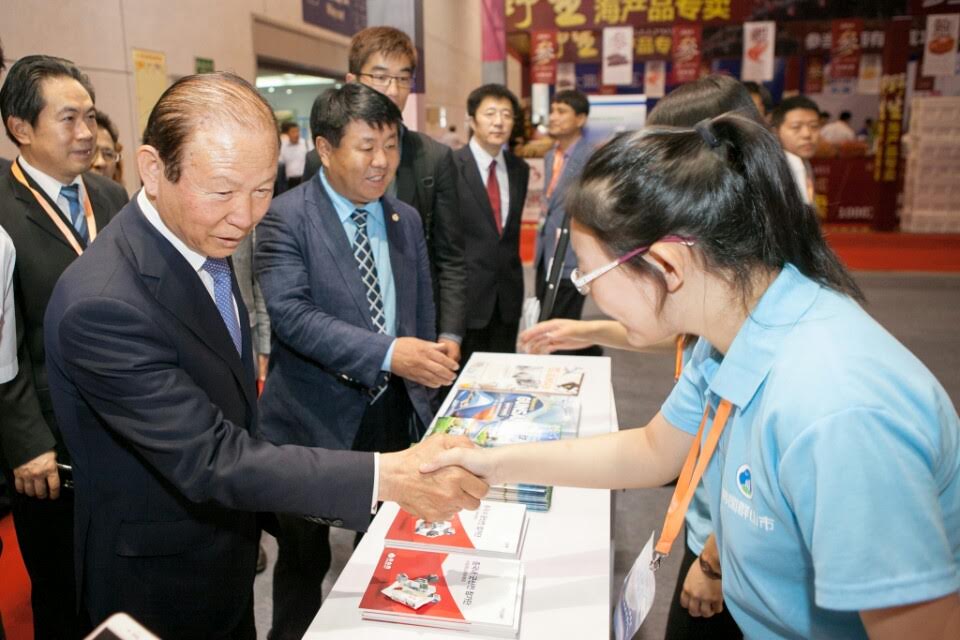 韓國群山展、煙臺-群山經貿合作懇談會在中國舉行【組圖】