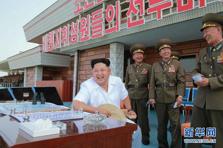 金正恩指導人民軍戰斗飛行技術大會【組圖】