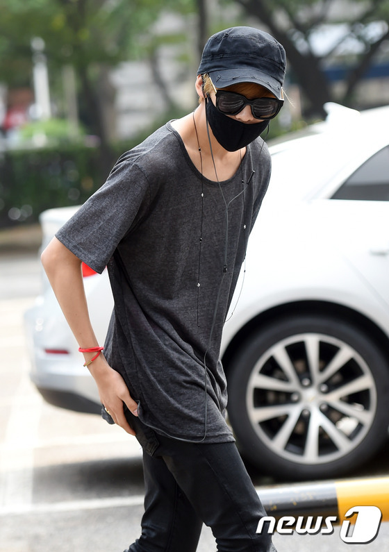 Tara A pink“ 上班路”斗艷 got7成員Jackson潮范十足【組圖】