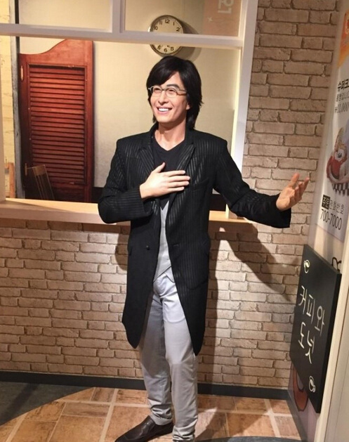 宋承憲金秀賢李敏鎬李準基 被蠟像丑哭的中韓明星【組圖】