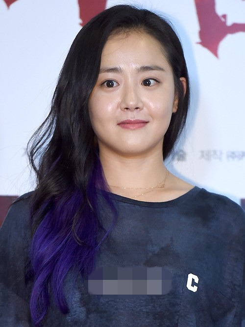 池昌旭素顏顯清秀 文根英紫發吸睛穿著顯老氣【組圖】