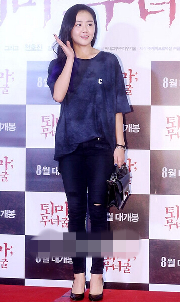 池昌旭素顏顯清秀 文根英紫發吸睛穿著顯老氣【組圖】