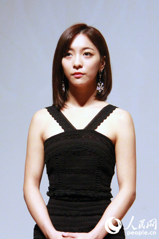 SM ARTIUM宣傳活動群星閃耀 SJ東海銀赫、f(x)、RedVelvet均現身【組圖】