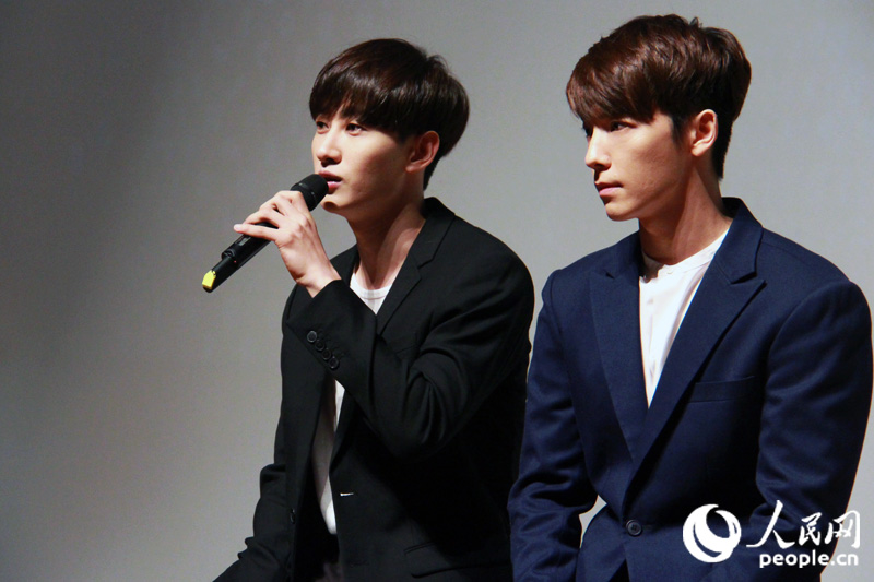 SM ARTIUM宣傳活動群星閃耀 SJ東海銀赫、f(x)、RedVelvet均現身【組圖】