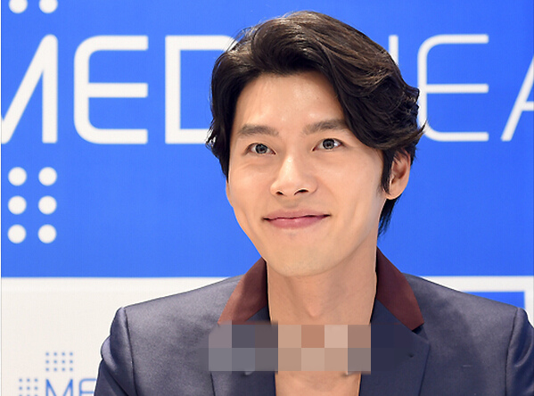 玄彬現身為品牌站臺 紳士帥氣酒窩迷人【組圖】