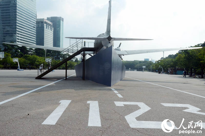 韓國舉辦“70年的飛行”特別展【組圖】