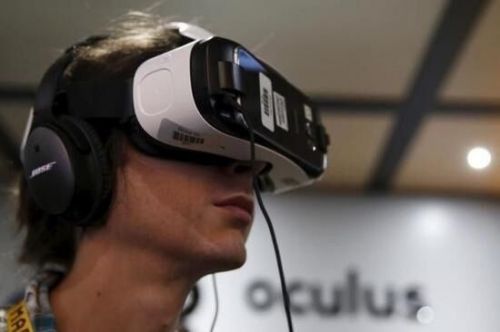 Oculus和三星合作賣虛擬現實頭盔：售價99美元