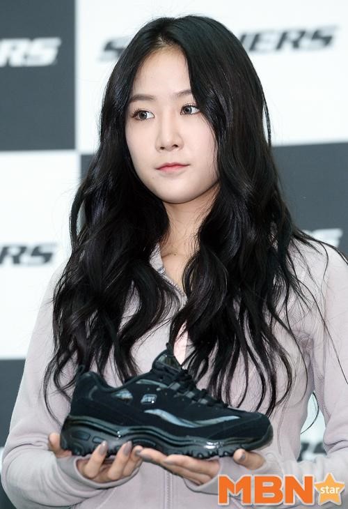 韓女團SISTAR粉絲簽名會 運動風煥然一新【組圖】