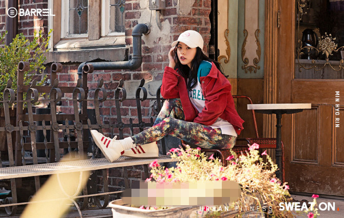 Bigbang太陽女友閔孝琳最新寫真 秀出性感蠻腰【組圖】