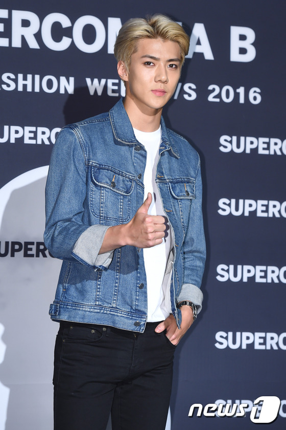 exo金有貞Beast現身看秀 世勛suho男友力爆棚【組圖】