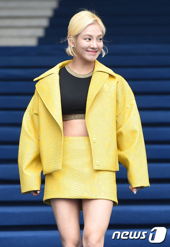 少女時代樸信惠李菲兒首爾時裝周比美 秀英男友風裝扮個性十足【組圖】