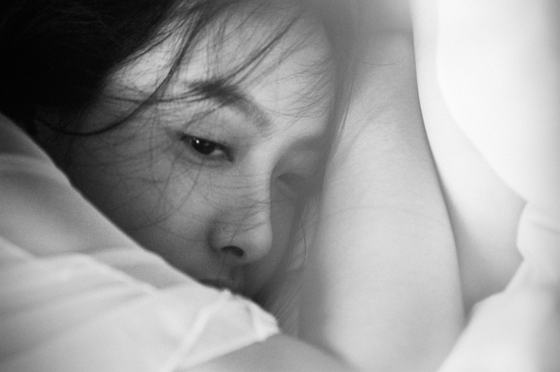 f(x)宋茜預告照被贊美翻 新專輯《4 WALLS》復古夢幻【組圖】