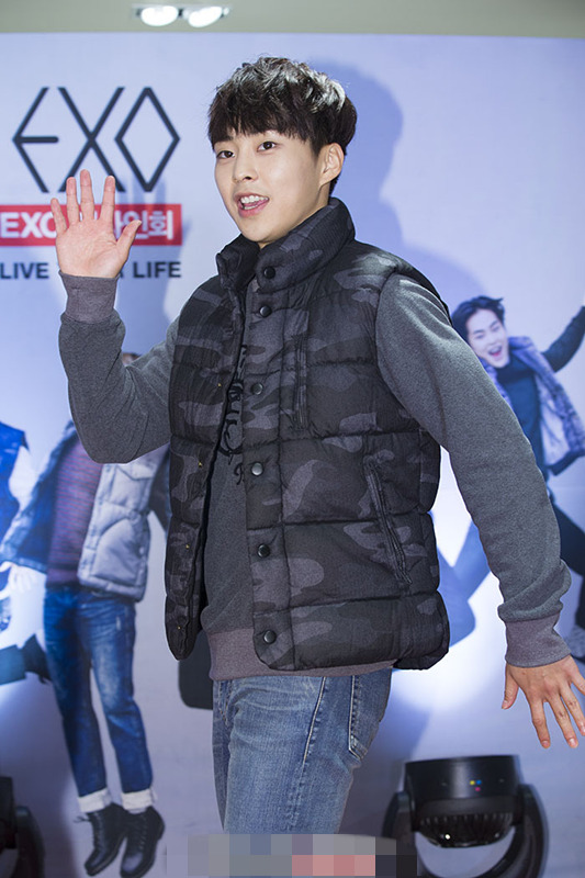 exo變身鄰家大男孩齊現身 燦烈新片牽手袁姍姍【組圖】