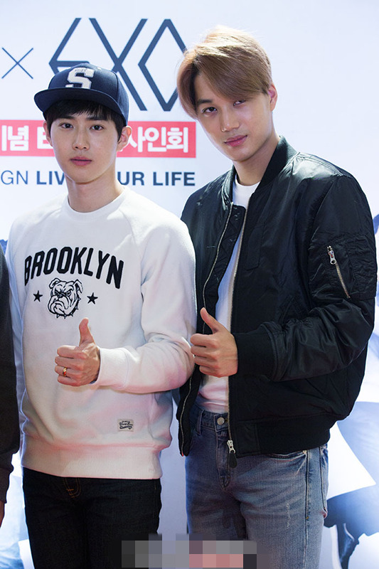 exo變身鄰家大男孩齊現身 燦烈新片牽手袁姍姍【組圖】